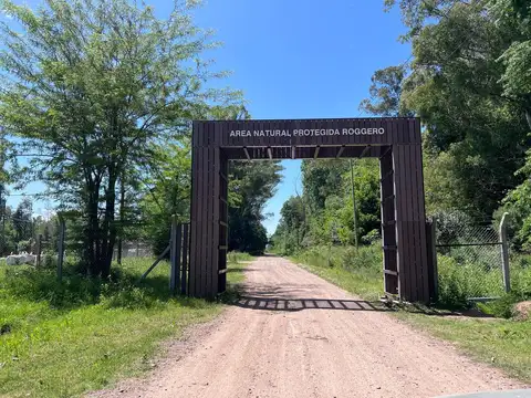 Terreno en venta en La Reja