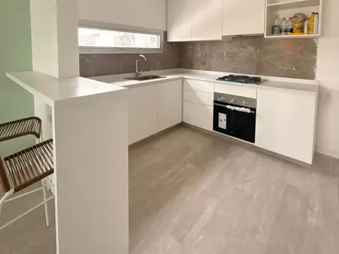 Venta edificio de 1 -3 y 4 amb en duplex - Almagro