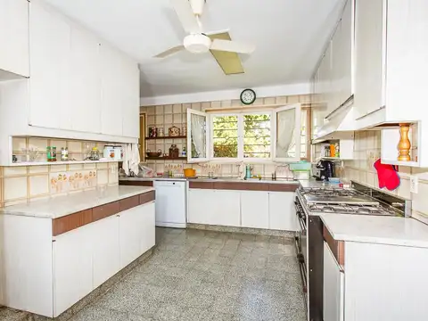 Barrio Los Naranjos- Ingeniero Maschwitz, Escobar al 2100
