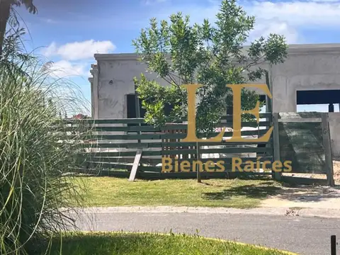 VENTA CASA EN SAN SEBASTIAN