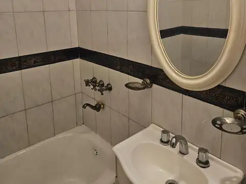 Alquiler Monoambiente en Las Cañitas 25m2 1er piso por escalera