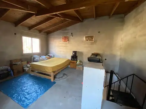 Casa en Venta con 3 cocheras