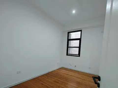 San Martin 900, Piso 3