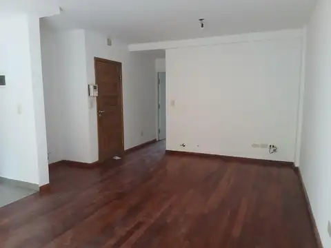 Departamento en Alquiler en Quilmes, $ 990.000