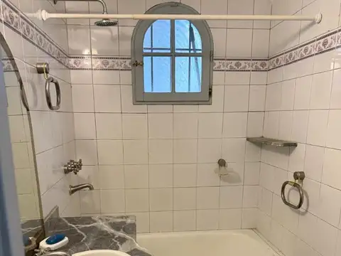 Casa en Alquiler al Oeste