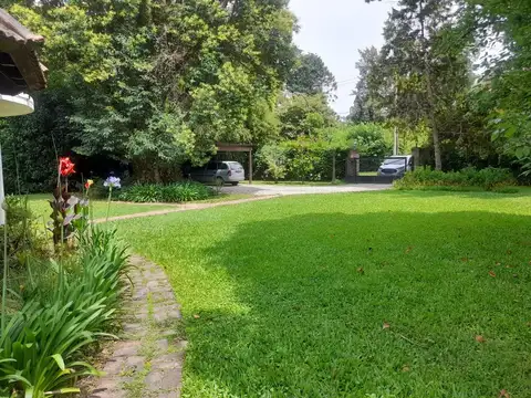 Casa en Alquiler en Bella Vista, USD 2.500