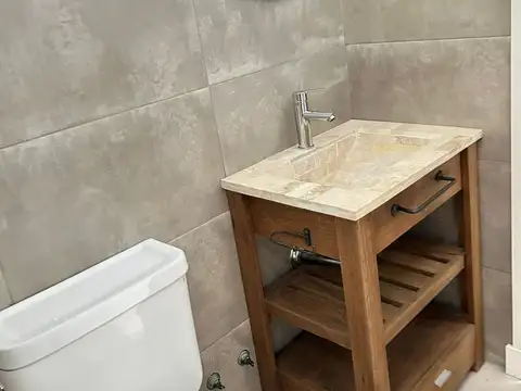 Casa en planta baja · 4 dorm. · Piscina · Losa radiante · Lote 1.029 m² · Villalobos