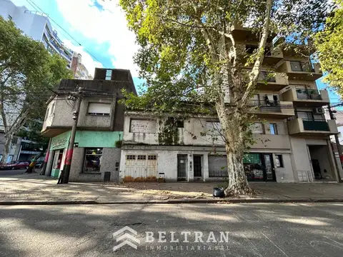 Casa en Venta en Nuestra Señora De Lourdes, Rosario