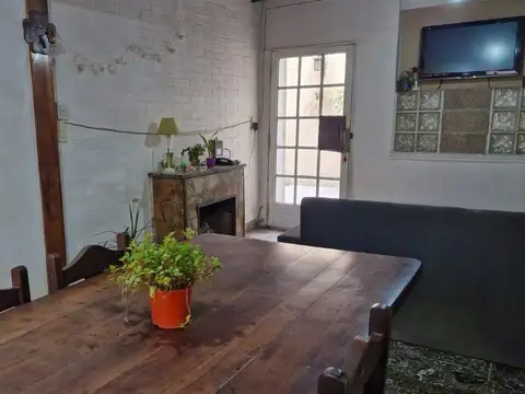 Depto Tipo Casa en Venta 66 años