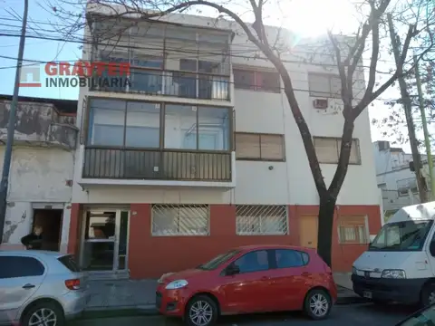 TRES ARROYOS 3700