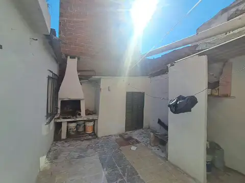 VENTA CASA CUATRO AMBIENTES CASEROS