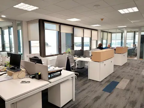 Oficina en Venta con Renta - Av. Madero 1020 - Catalinas