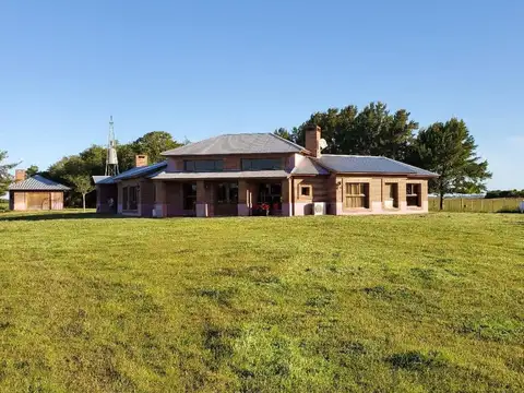 Campo en Partido Magdalena sobre Ruta 11