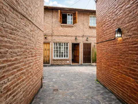 ALQUILER- Departamento  2 ambientes con patio PB- Ramos mejia