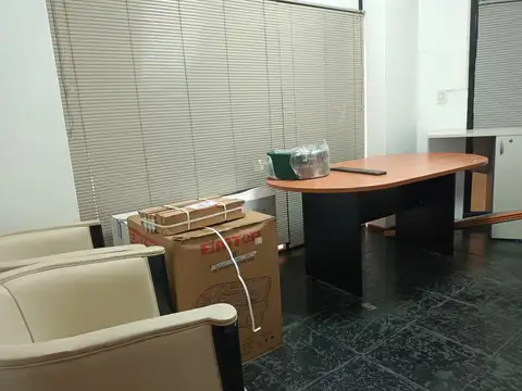 Oficina divisible en Venta San Isidro triple acceso Zona Tribunales