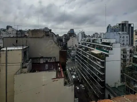 RETASADO | 4 Ambientes Apto Crédito con Cochera y Baulera | Belgrano