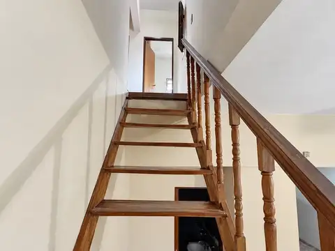 Depto Tipo Casa 4 ambientes con 1 baño