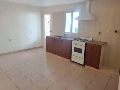 Casa en Venta en Villa Elvira, USD 75.000