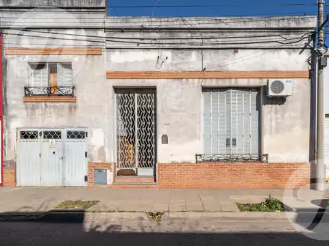 Venta de Casa en San Pedro - Excelente Ubicación Céntrica - Apto Credito Hipotecario