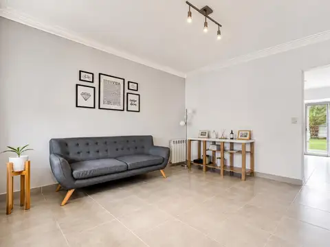 Casa en Venta con 1 cochera