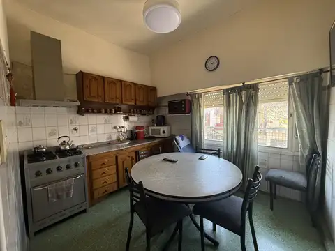 Depto Tipo Casa 4 ambientes con 1 baño