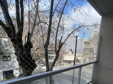 HERMOSO MONO AMBIENTE