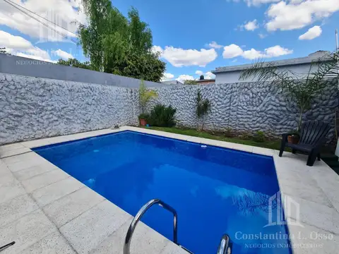 Depto Tipo Casa en Venta de 4 ambientes