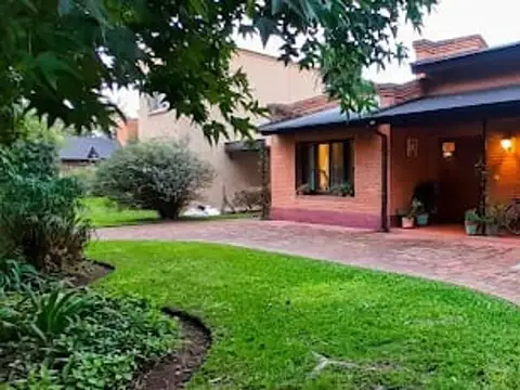 Espectacular casa en venta en PALMARES DE PILAR