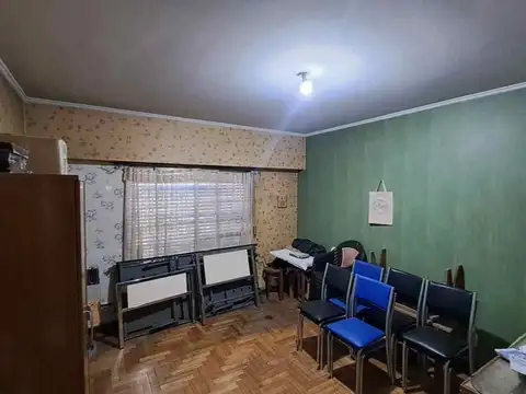 VENTA CASA EN ESQUINA CON GALPON.