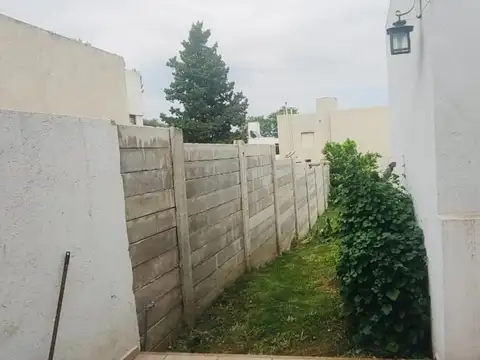 Casa en Alquiler en Arguello, $ 1.200.000
