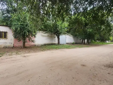 Av. Ceferino Namuncura 100
