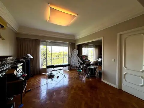 Departamento en Venta de 8 ambientes