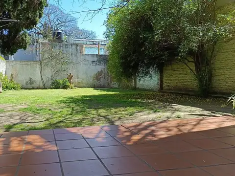 Zeballos 300