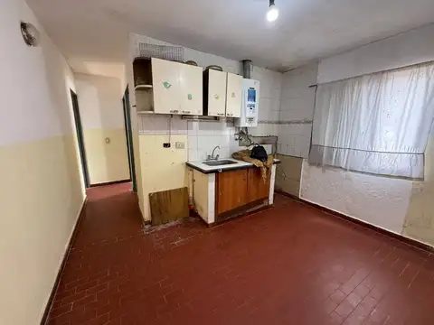 Depto Tipo Casa en Venta en Los Hornos, USD 25.000