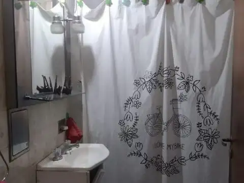 Casa 3 amb con pileta/cochera - San Martin