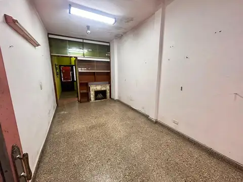 Local en Alquiler en Villa Bernardo Monteagudo, $ 650.000