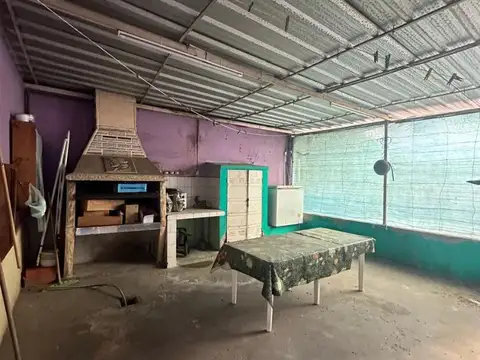 VIVIENDA  UNIFAMILIAR