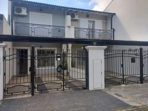 DUPLEX 3 AMBIENTES CON COCHERA - VILLA LUZURIAGA