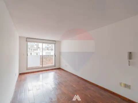 ALQUILER MONOAMBIENTE CORDÓN SUR BALCÓN