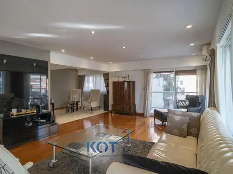 Departamento en Venta de 6 ambientes