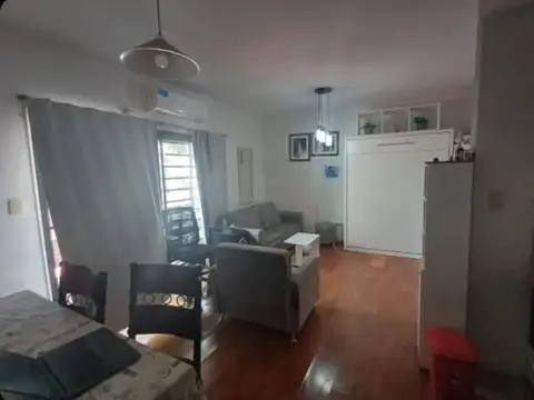 Departamento en Alquiler en Bernal Oeste, $ 550.000