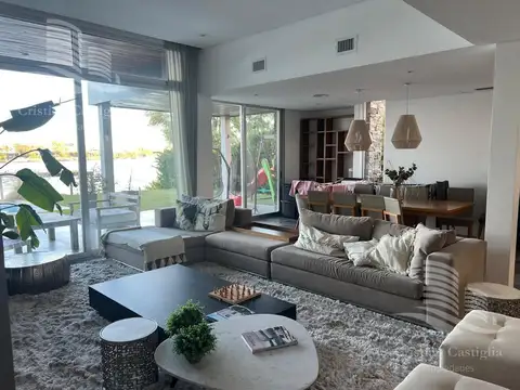 Casa en Venta al Este