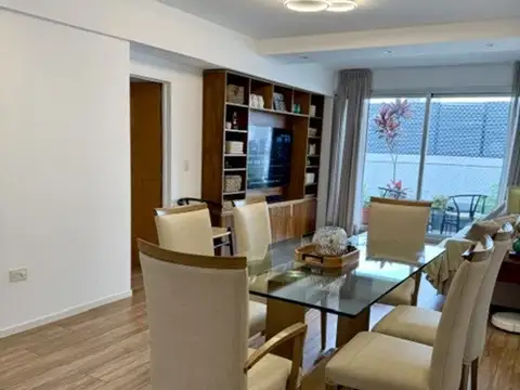 Crámer 2300, Piso 10