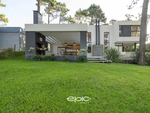 Casa en Alquiler Temporal en Pinamar, USD 5.000