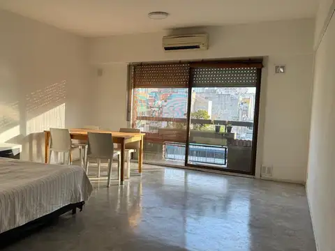 Av Las Heras 2500, Piso 9