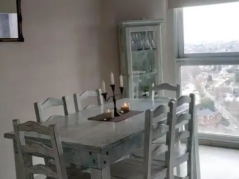 Departamento en Alquiler con 1 cocheras
