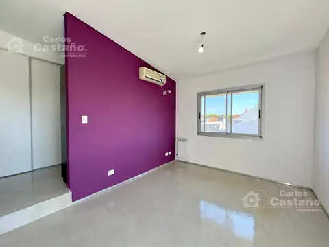 Depto Tipo Casa en Venta en Olivos, USD 190.000