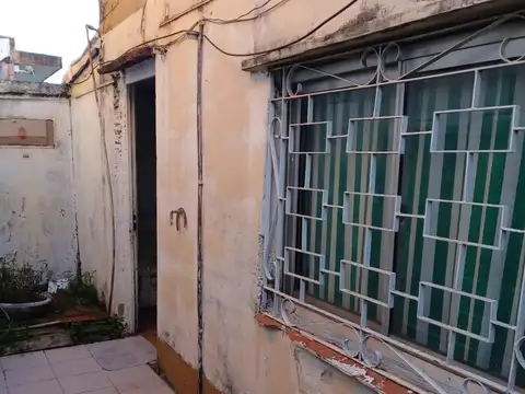 PH EN PLANTA BAJA DE 3 AMB CON PATIO Y TERRAZA PARTE AÉREA L