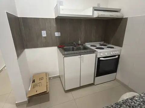 Alquilo Departamento en Villa Bosch un 2 Amb Planta Baja Al Frente con Patio F: 8073