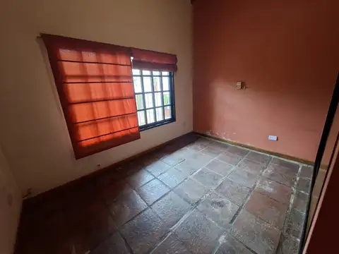 Casa en Alquiler de 3 dormitorios